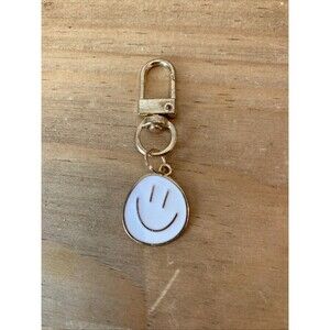 Happy Face Smiley Face Keychain Keyring Bag Charm Gold Wjite Color Gift